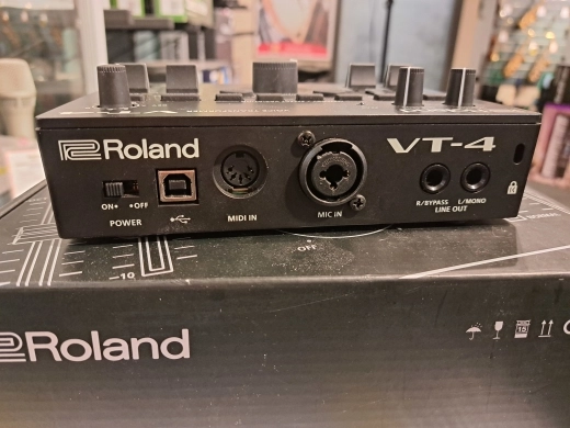 Roland - VT-4 3